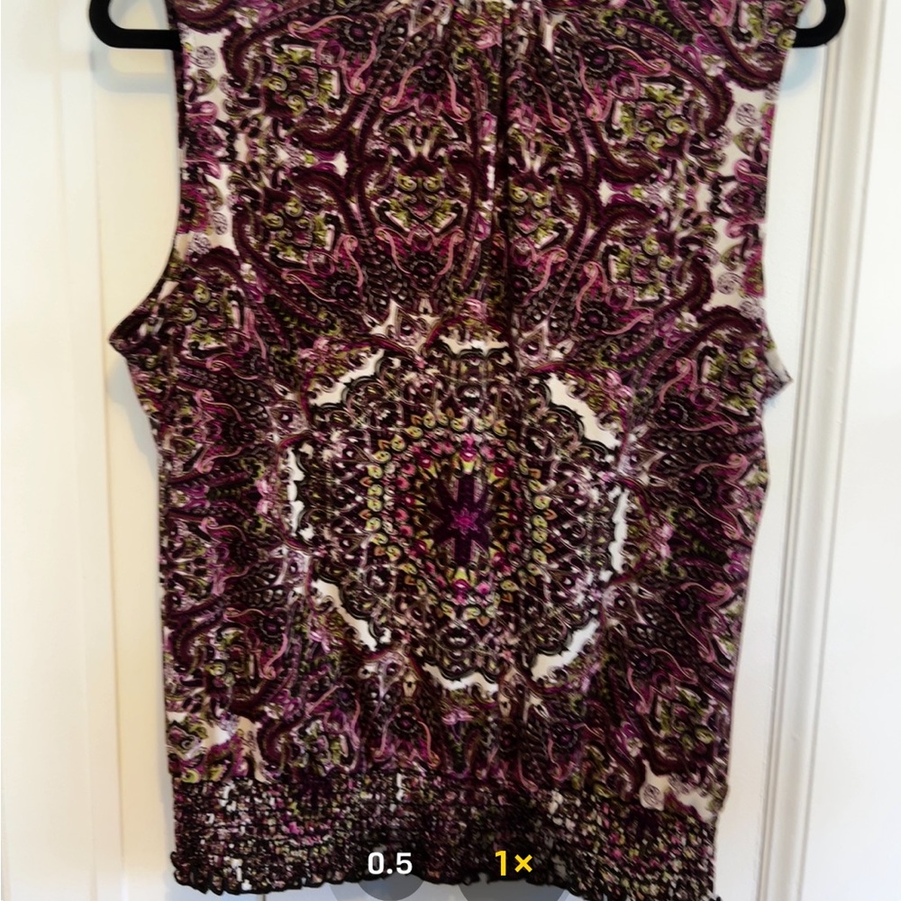 Chic Paisley Women's Tank Top